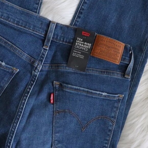NEW Levis 724 High Rise Straight Leg Cropped Jeans Size 29 Medium Blue Wash - Picture 8 of 10